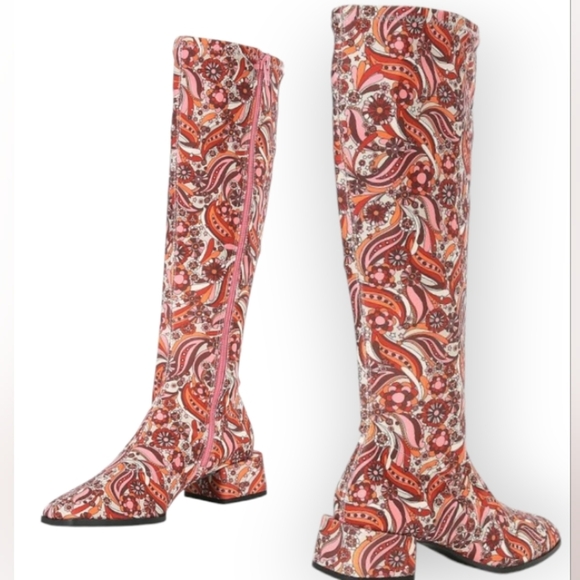 New Groovy 70s Hippie 8 Go-Go Retro Boho Chic Psychedelic Flower Power Boots - Picture 1 of 7